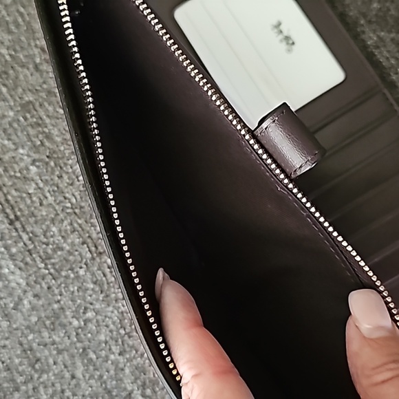 NWOT Coach Wallet - Picture 7 of 12